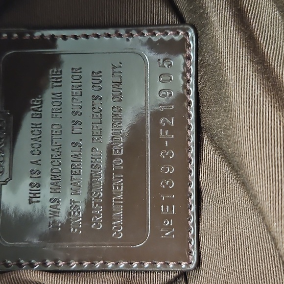 Signature Tan Coach Crossbody Bag - Picture 7 of 16